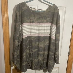 Maurices long sleeve tee size 4X